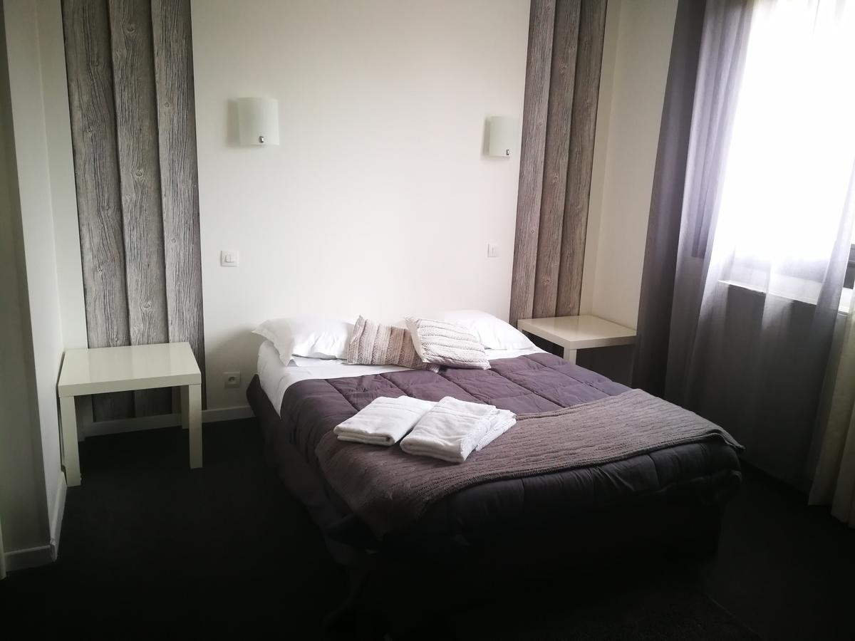 Terrasses De L'Aven Hotel Orgnac-lʼAven Екстериор снимка