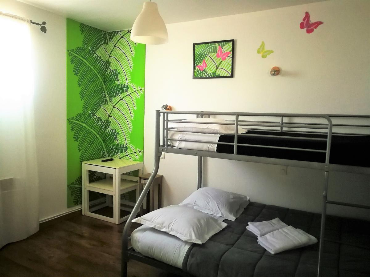 Terrasses De L'Aven Hotel Orgnac-lʼAven Екстериор снимка